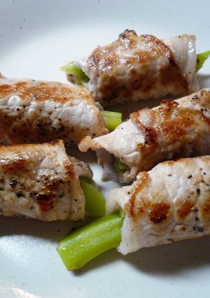 ブロッコリーの茎の肉巻き-レシピのメイン写真