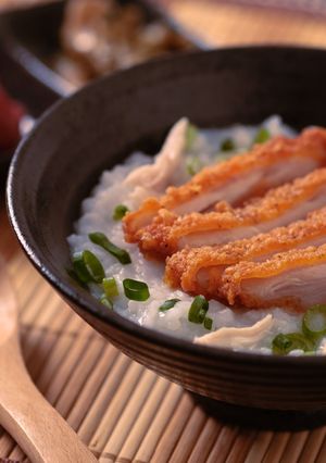 サラダチキンたっぷり♪簡単あったか中華粥-レシピのメイン写真