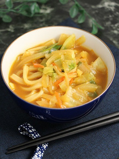 簡単!山盛りキャベツ☆カレーうどん-レシピのメイン写真