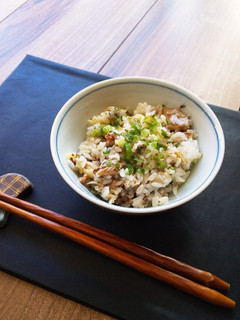 サバ缶とチーズで即席まぜごはん-レシピのメイン写真