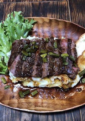 ビーフステーキ＆にんにくマッシュポテト-レシピのメイン写真