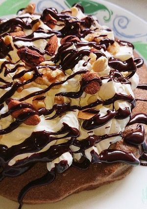 パブロバ ～チョコナッツトッピング～-レシピのメイン写真
