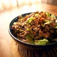 ご飯がすすむ挽肉サラダ