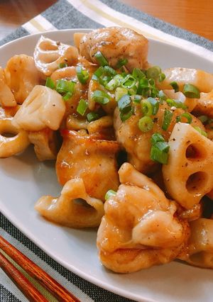 ご飯が進む♡鶏肉とレンコンのめんつゆ炒め-レシピのメイン写真