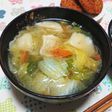 簡単鍋で煮るだけ!水餃子の鶏ガラスープ