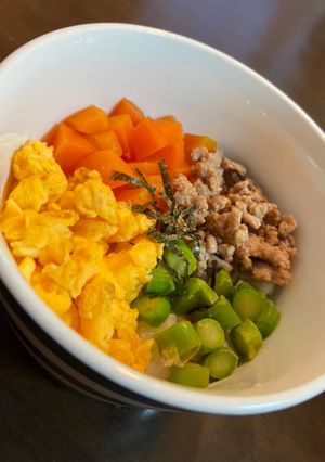 【離乳食中期〜】四色丼-レシピのメイン写真