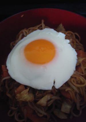 簡単月見ソース焼きそば-レシピのメイン写真