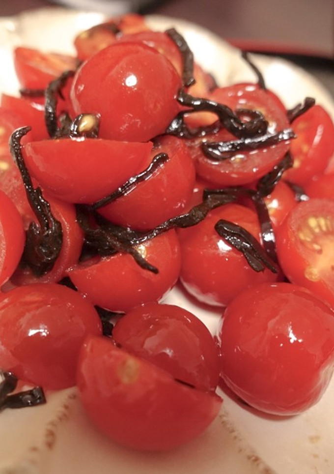 超簡単おつまみ！トマトの塩昆布和え-レシピのメイン写真