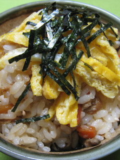 油揚げと人参と椎茸の混ぜご飯-レシピのメイン写真