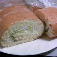 キウイのロールケーキ