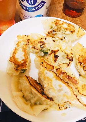 ホットプレートで子供と作れる餃子-レシピのメイン写真