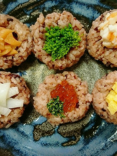 ひな祭り♥️黒米くぼみに詰めるだけ-レシピのメイン写真