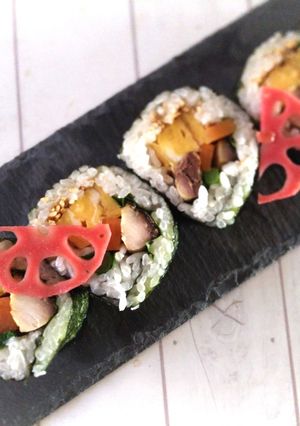 【鯖と菜の花卵の太巻き】-レシピのメイン写真