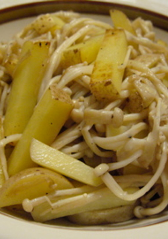 新じゃがとえのきのスパイス炒め-レシピのメイン写真
