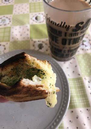 食パンでポケットパン(トロけるチーズ編)-レシピのメイン写真