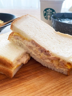 甘い卵とツナマヨのサンドイッチ-レシピのメイン写真