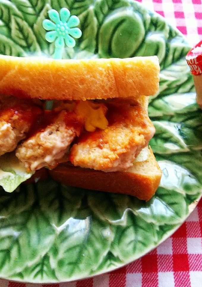 低糖質パンのチキンナゲットサンドイッチ-レシピのメイン写真