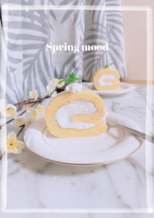 バニラ香る♡しゅわっふわっロールケーキ♪-レシピのメイン写真