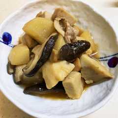รูปของ 旨味だれの大根と里芋の煮物
