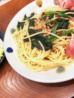 ほうれん草と生ハムのペペロンチーノ-レシピのメイン写真