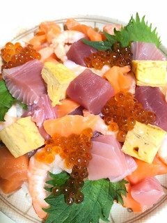 ひな祭りに♡角切り海鮮チラシ-レシピのメイン写真