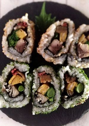 鯖と菜の花卵の変わり太巻き♪-レシピのメイン写真