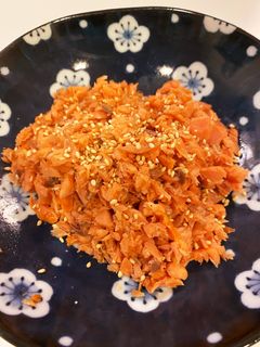 手作りしゃけフレーク♫ひと瓶分-レシピのメイン写真