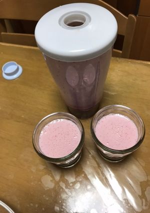 苺ジュースが飲みたくて♪-レシピのメイン写真
