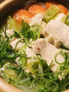 鶏肉と定番野菜の煮込みうどん-レシピのメイン写真
