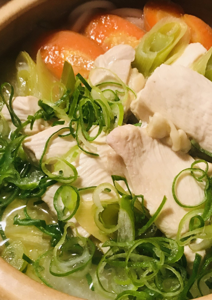 鶏肉と定番野菜の煮込みうどん-レシピのメイン写真