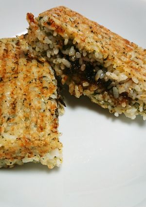 卵かけご飯(TKG) 焼き おにぎらず-レシピのメイン写真