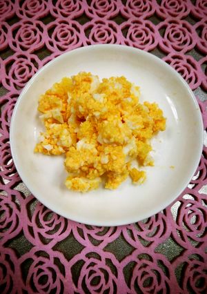 子供にお任せ♪スナック菓子で簡単卵サラダ-レシピのメイン写真