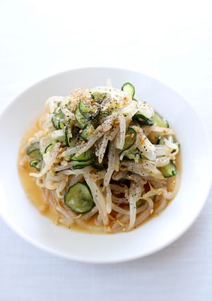 簡単つまみ【もやしとキュウリのラー油和え-レシピのメイン写真