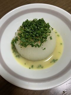 簡単おつまみ☆丸ごと新玉レンチンバタポン-レシピのメイン写真