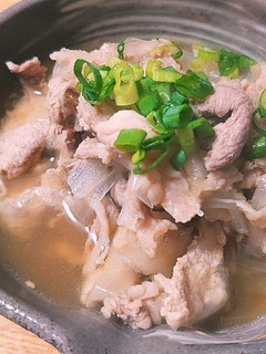 簡単 !豚肉とタマネギのおろしポン酢煮♪-レシピのメイン写真