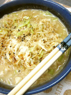 湯葉あんかけごまラーメン-レシピのメイン写真