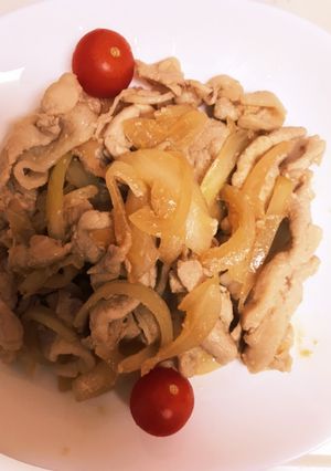 玉ねぎと豚肉の生姜炒め！-レシピのメイン写真