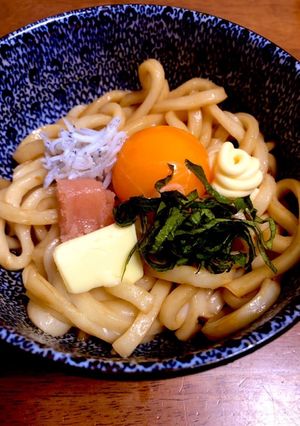 丼で完結★レンジで混ぜそば風油うどん-レシピのメイン写真