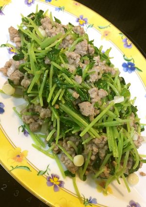 閃きレシピ☆豆苗と豚肉のチーズ炒め-レシピのメイン写真