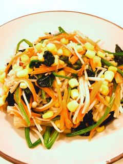 ほうれん草と余り野菜のバター炒め-レシピのメイン写真