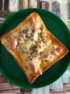 ウインナーマヨカレートースト-レシピのメイン写真