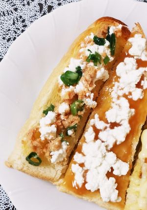 シャケフレとカッテージチーズのトースト-レシピのメイン写真