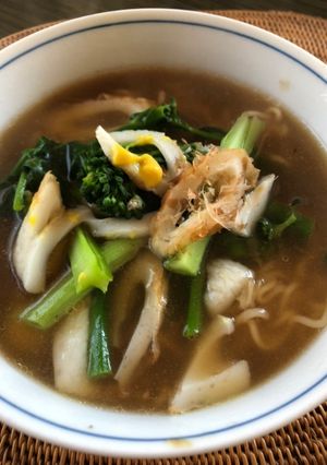 サッポロ一番しょうゆ味和ブロッコリーのせ-レシピのメイン写真