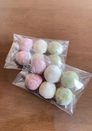 ひな祭りに♡3色スノーボールクッキー-レシピのメイン写真