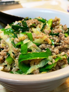 ニラそぼろ丼-レシピのメイン写真