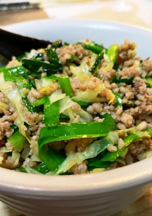 ニラそぼろ丼-レシピのメイン写真