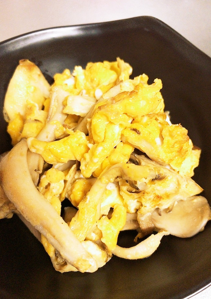 卵と舞茸の炒め物-レシピのメイン写真