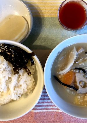 ヒエと舞茸の野菜たっぷりシチュー-レシピのメイン写真