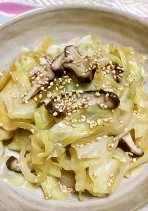 キャベツと椎茸の蒸し煮-レシピのメイン写真