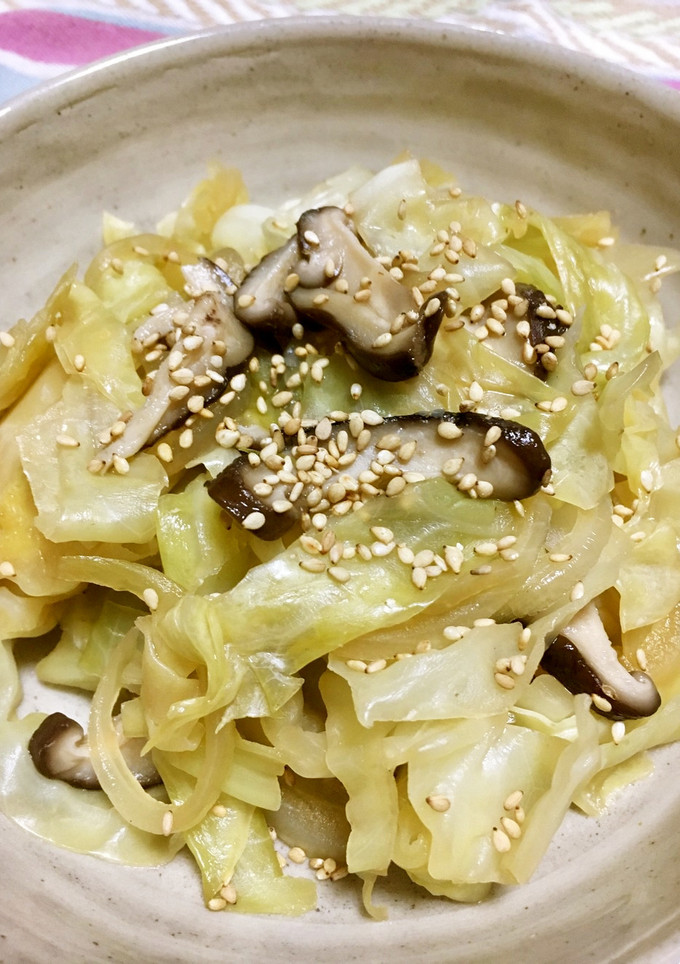 キャベツと椎茸の蒸し煮-レシピのメイン写真